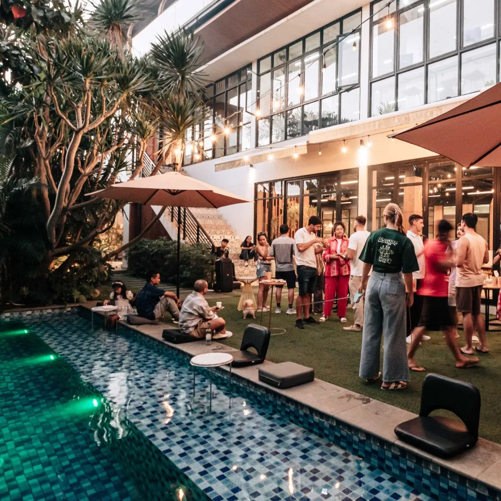 BWork garden pool